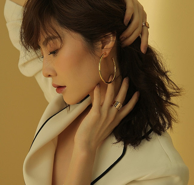 2020 New Fashion Round Dangle Drop Korean Earrings For Women