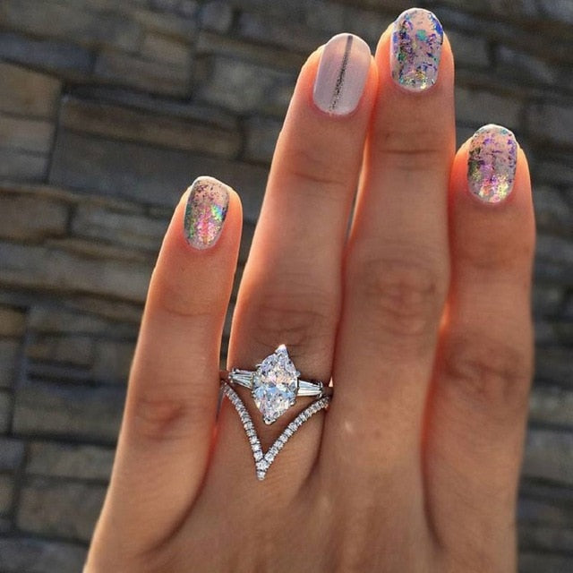Crystal  Engagement Claws Design Rings For Women