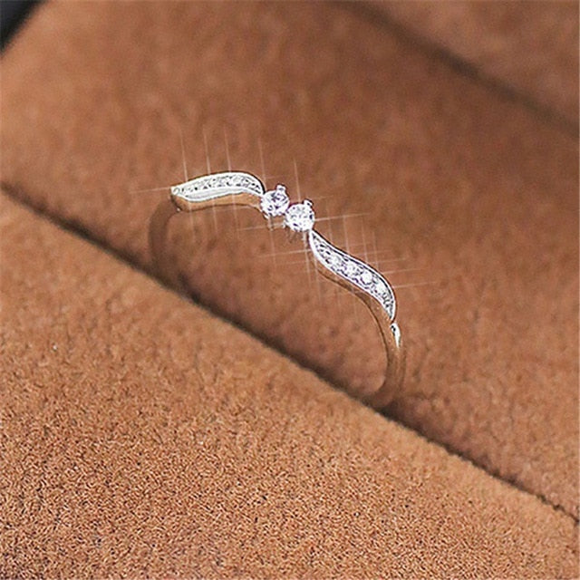 Crystal  Engagement Claws Design Rings For Women